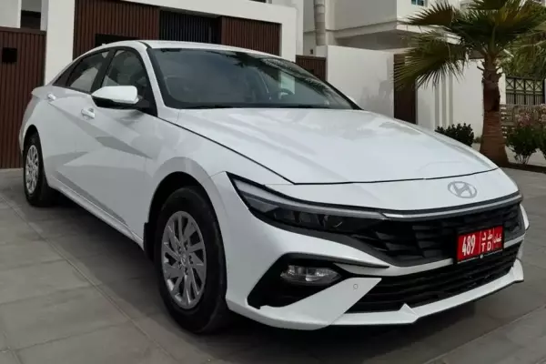 Hyundai Elantra for rent in Oman