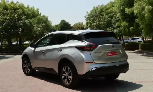 Nissan Murano for rent in Oman