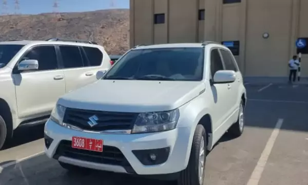 Suzuki Vitara for rent in Oman