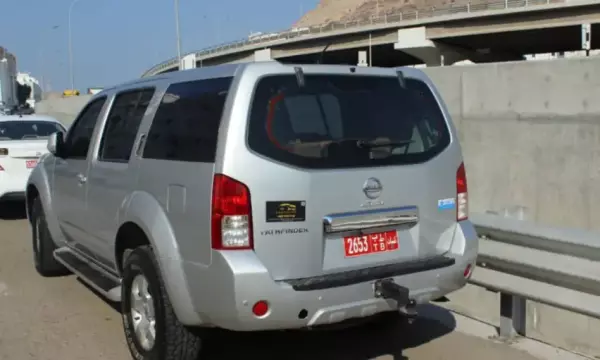 Nissan Pathfinder for rent in Oman