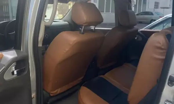 Nissan Pathfinder for rent in Oman