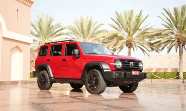 Tank 300 for rent in Oman