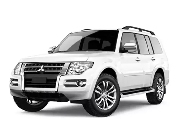 Mitsubishi Pajero for rent in Oman