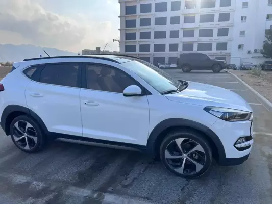 Hyundai Tucson for rent in Oman