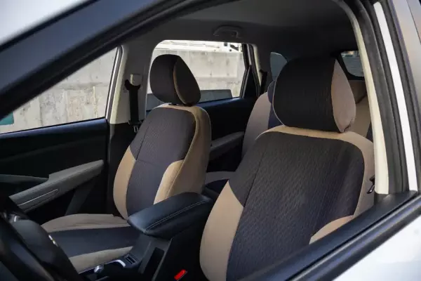 Chevrolet Captiva for rent in Oman