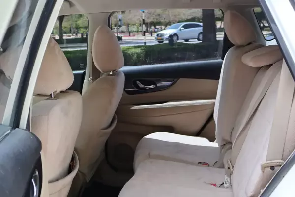 Nissan X-Trail for rent in Oman