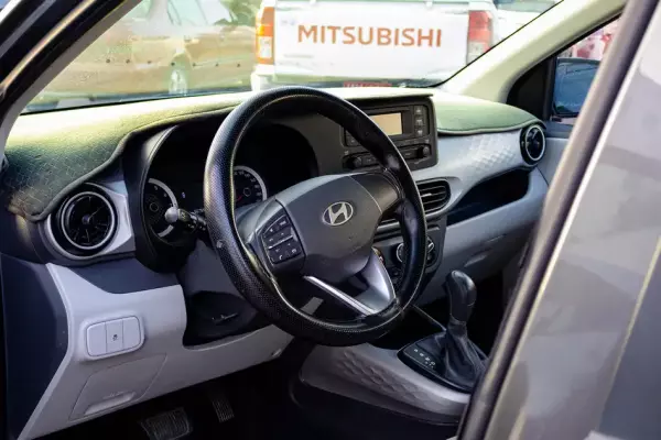Hyundai i10 for rent in Oman