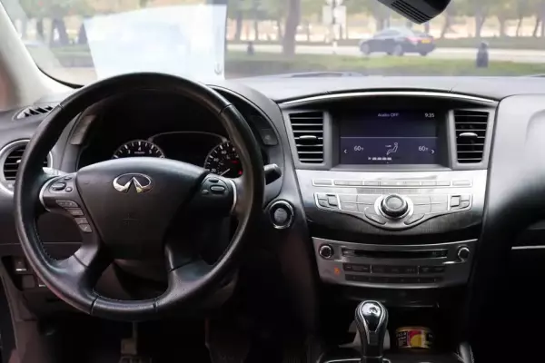 Infiniti QX80 for rent in Oman
