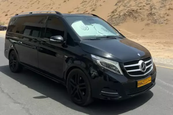Mercedes Vito for rent in Oman